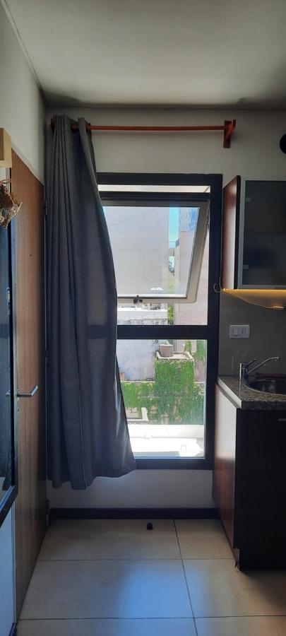 Apartmán Monoambiente A 1 Cuadra Facultad Medicina Y Odontologia Rosario Exteriér fotografie